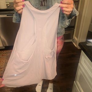 Lululemon tank